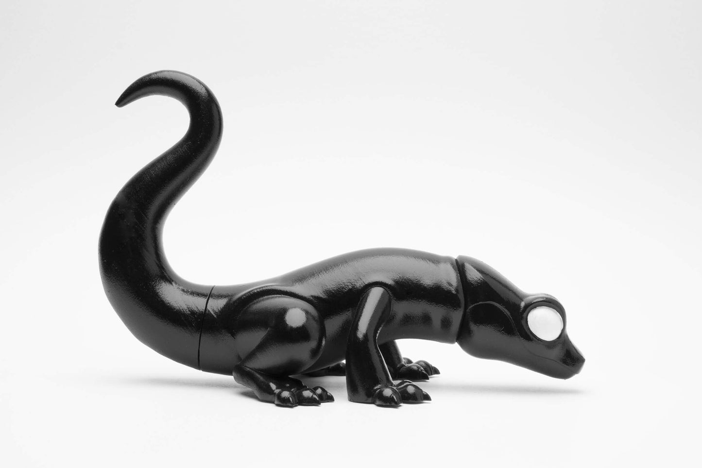 The Lizard Toy - Black